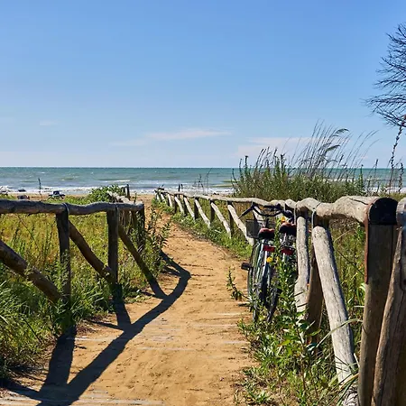 Stylish With Outdoor Pool Bibione